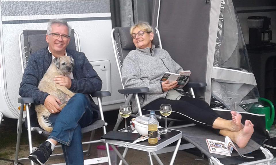 camping with dogs